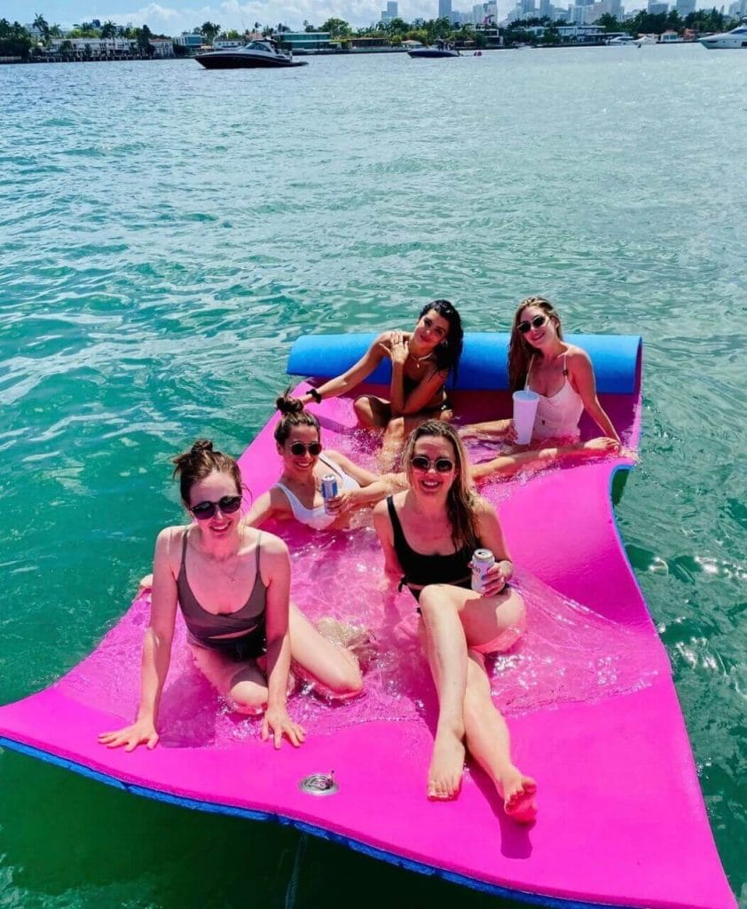 haulover-sandbar-and-indian-creek-14