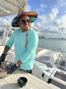 captain-m-boat-rentals-ceviche-on-a-boat-10-rent-a-boat-miami