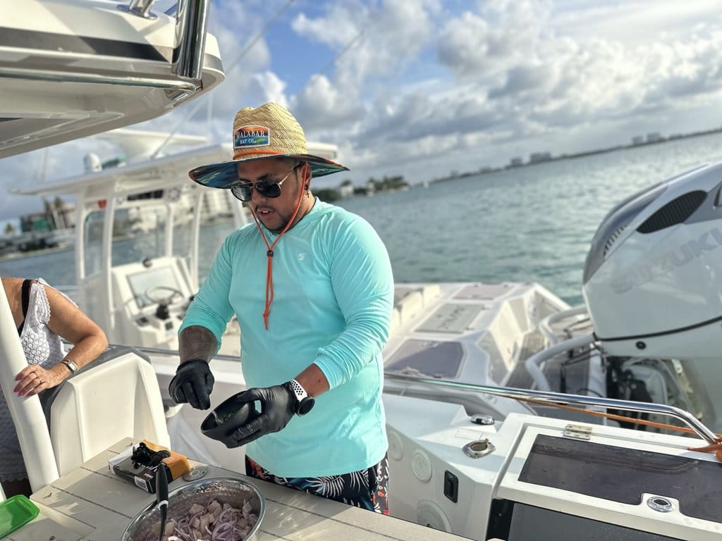 captain-m-boat-rentals-ceviche-on-a-boat-6-rent-a-boat-miami