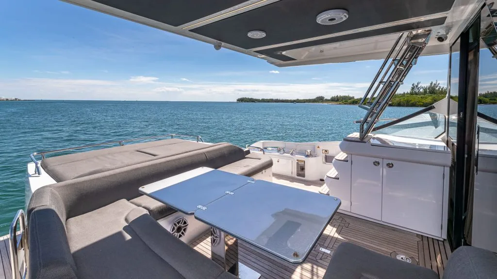 captain-m-boat-rentals-aquariu-boat-rental-best-yacht-charters-miami-22-rent-a-boat-miami