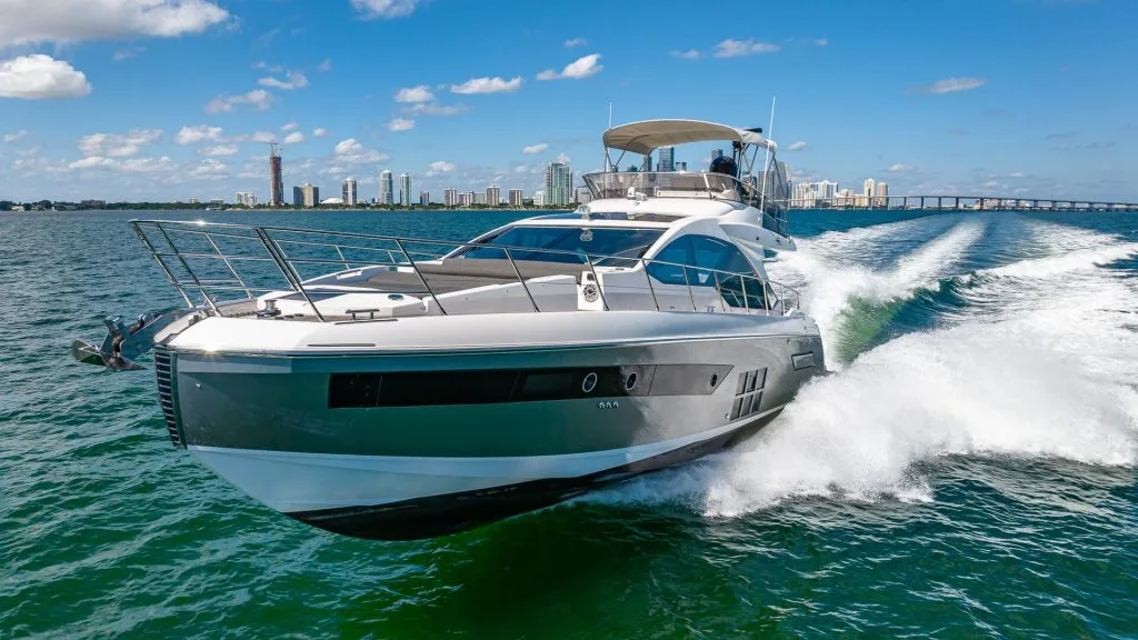 captain-m-boat-rentals-luxury-yacht-rental-miami-5-rent-a-boat-miami