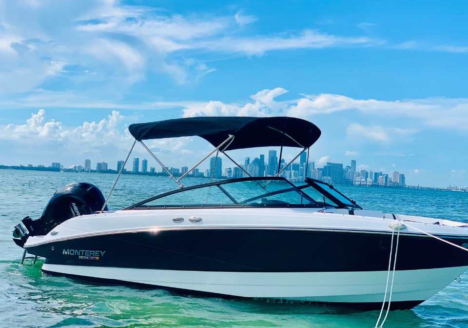 captain-m-boat-rentals-miami-boat-rent-a-boat-miami